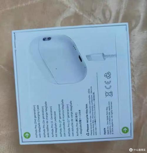 苹果蓝牙耳机放进盒子里亮蓝光