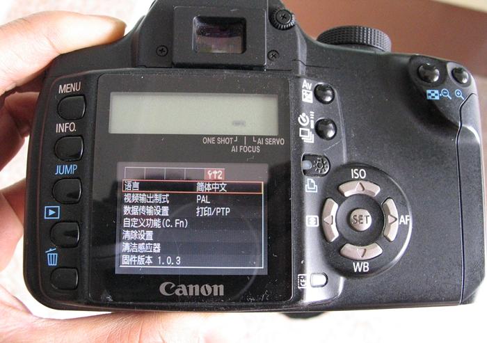 佳能eos350d现在还能用吗