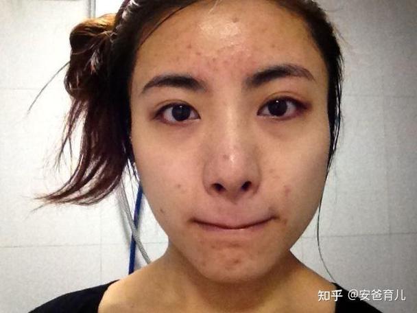 真人会比镜子丑很多吗