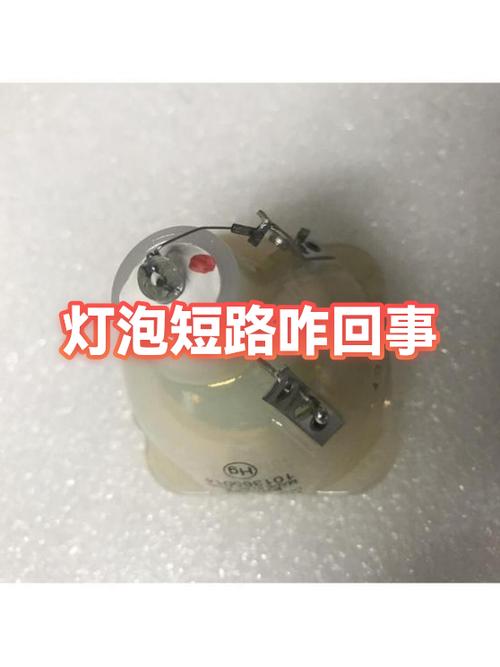 灯泡闪一下跳闸了是因为什么原因