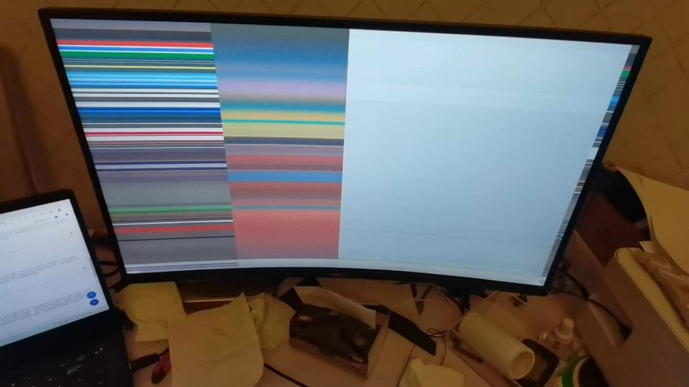 hdmi连接后只显示桌面缩略图