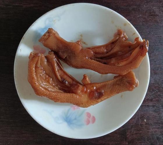 吃卤鸭爪会长胖吗