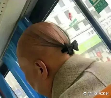 头发一扎下一句幽默