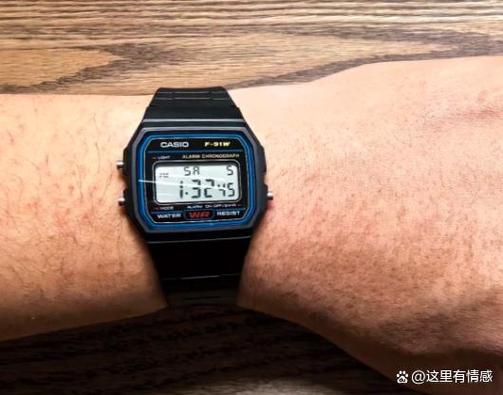 卡西欧电子表怎么关闭12点滴滴响图标