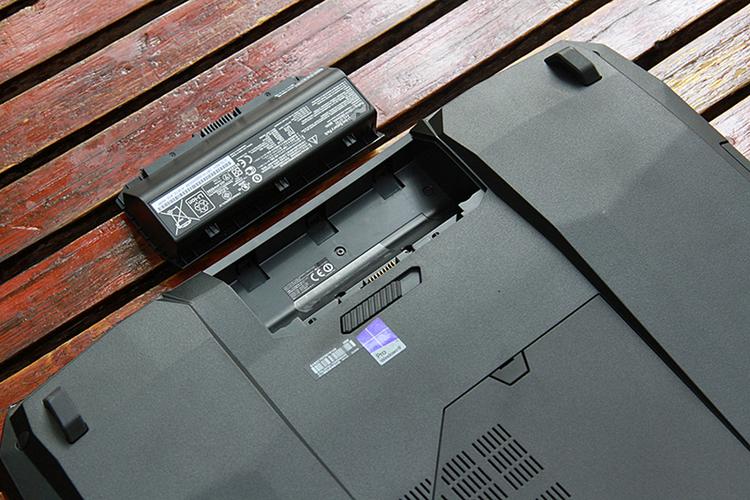 华硕笔记本一体式后盖怎么拆缩略图