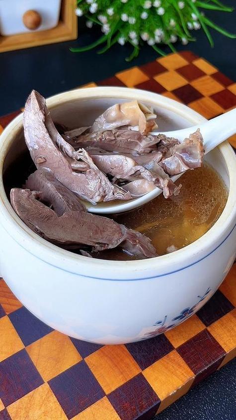 猪心炖汤的最佳搭配