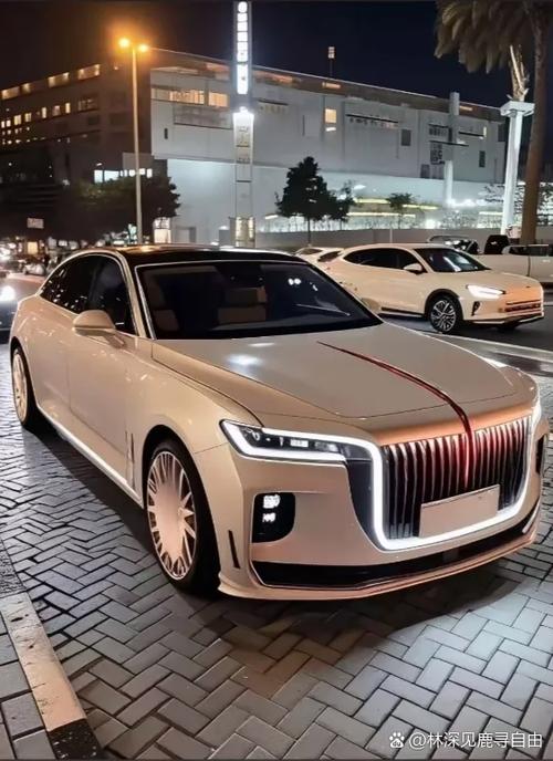 红旗车怎么开锁
