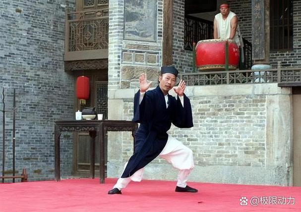 山路崎岖闯武林打三个数字