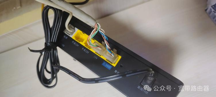一根网线接iptv和宽带