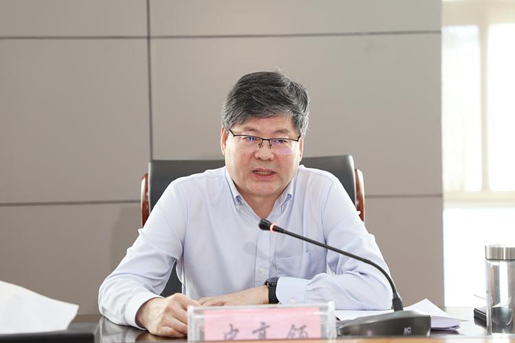 党工委书记升上去是什么