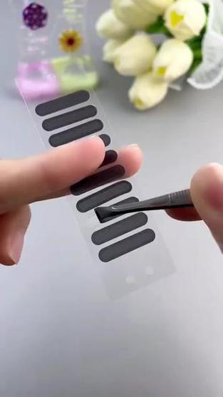 手机上方听筒防尘网脏了怎么处理