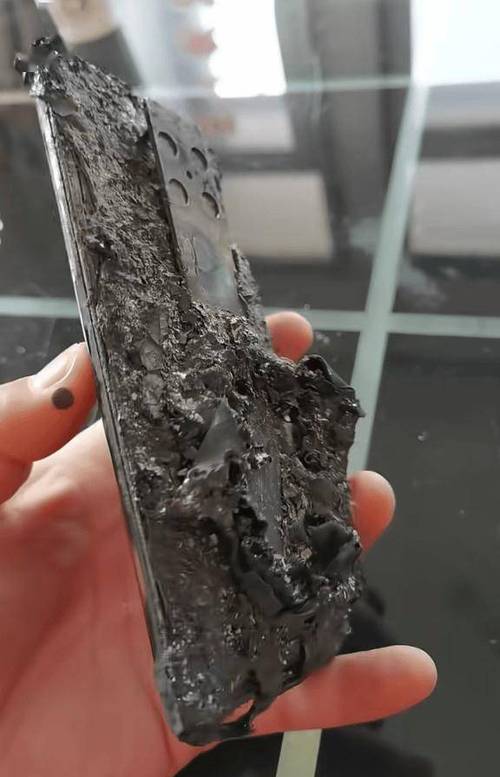 手机屏幕被火烧了一下图标