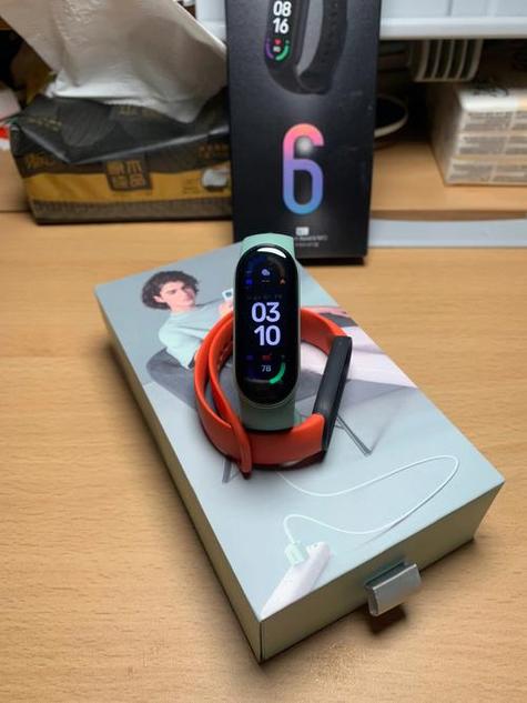 小米手环6值得买吗