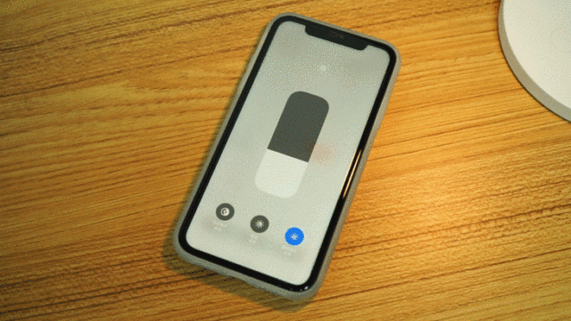 iPhone夜览模式怎么设置
