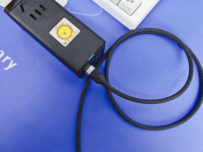 手机数据线能给电脑充电吗