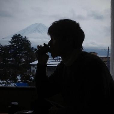自我颓废的图片
