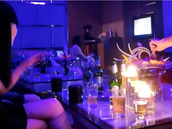KTV私人转账1000