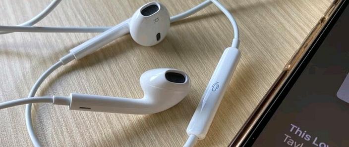 那代苹果耳机充电仓没有按键截图