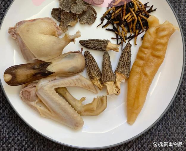老鸭炖什么补肾最好