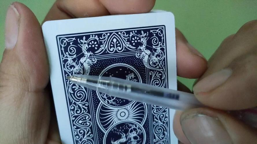 怎么认扑克牌背面点数