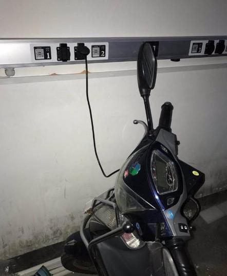 电动滑板车充不进去电图标