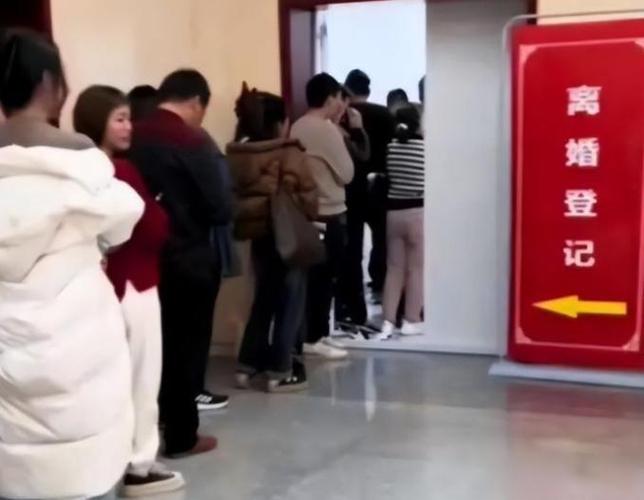 qq发说说一直在排队中