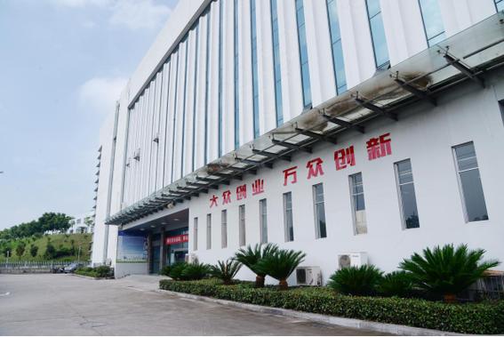 迪迦奥特曼救戴拿奥特曼戴美化版游戏截图