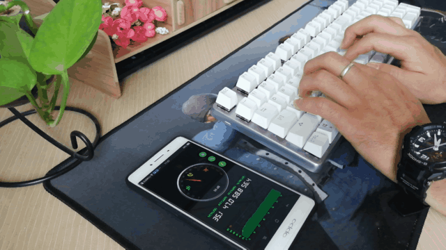 盖世小鸡x2s和g8对比