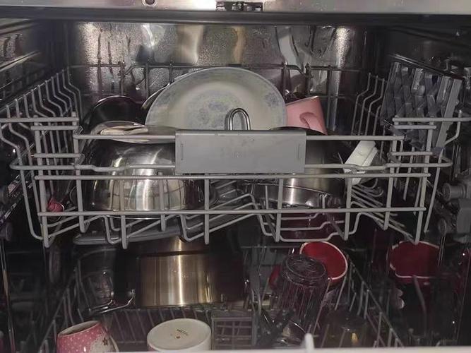 家用洗碗机排水清理图标