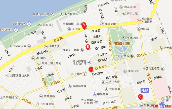 哈尔滨中央大街头在哪
