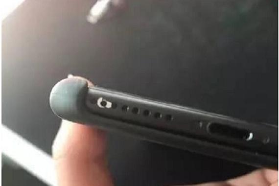 手机听筒有杂音滋滋怎么办缩略图