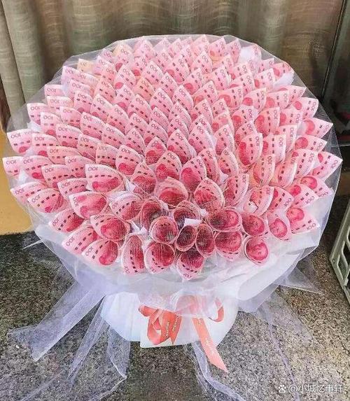 用现金做的花束图片