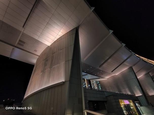 opporeno5夜景拍摄