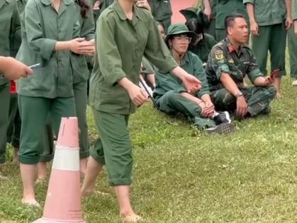 《越南版女兵集中营》在线观看免费