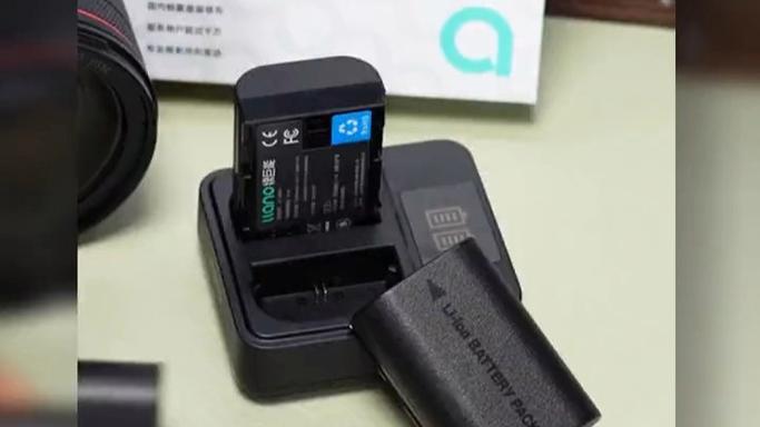 相机电池充满电能用多久游戏截图