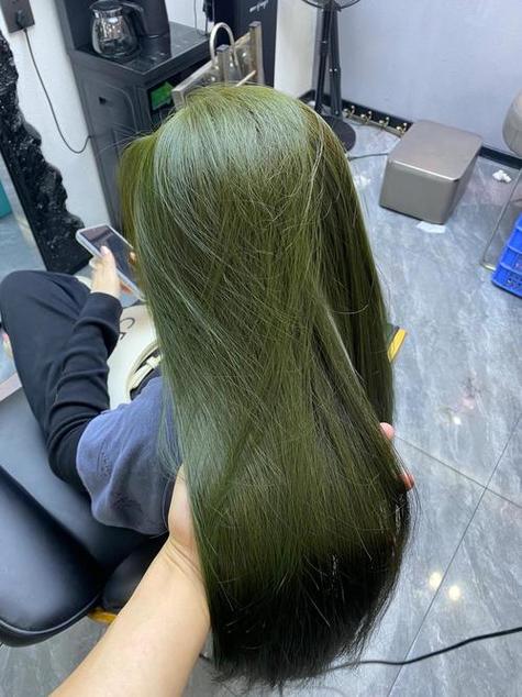 闷青色变蓝色了怎么办