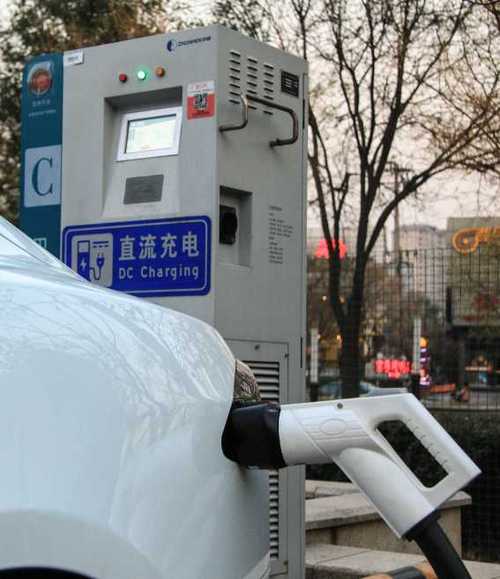 苹果手机充电下面部位会晃动