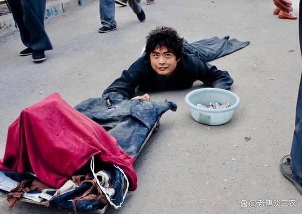 乞丐是因为什么做乞丐