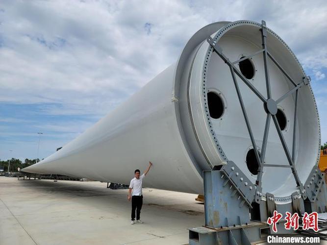 风力发电风叶多少米长