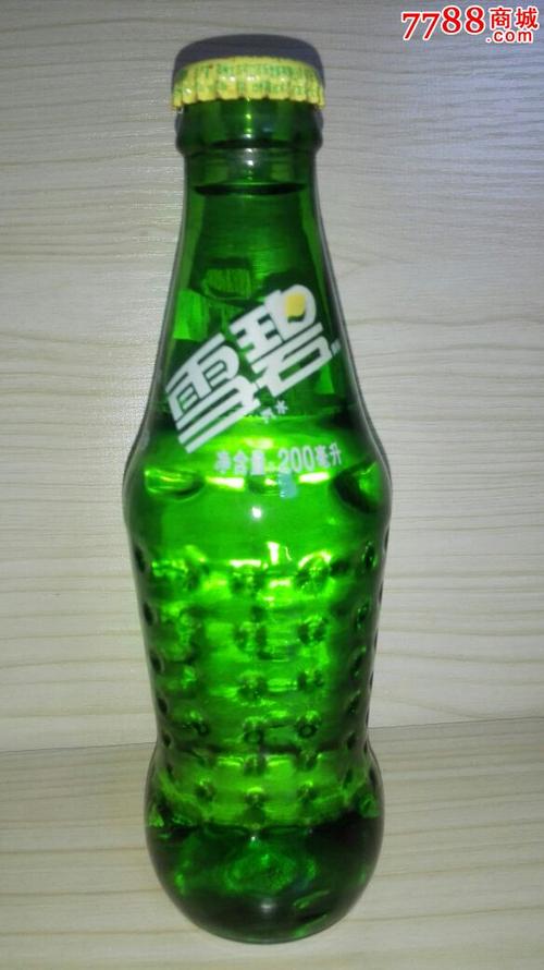 老版雪碧瓶什么样缩略图