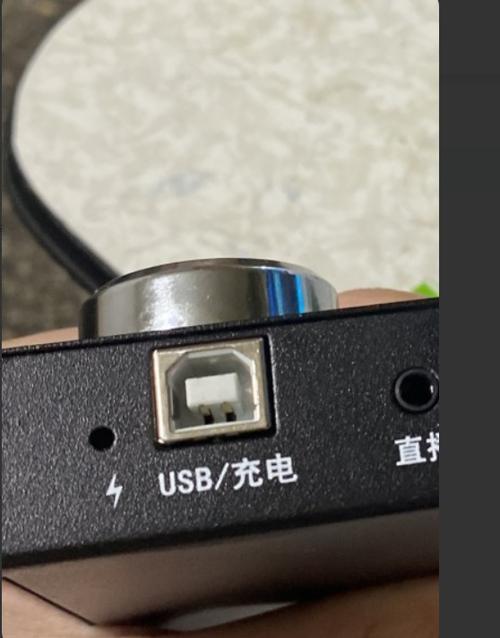 声卡用充电吗