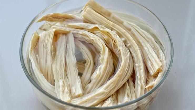 腐竹泡了12个小时还可以吃吗