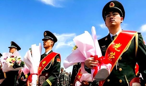军官逐月即将调整