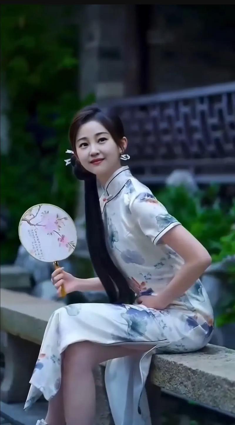 千年杀美女皮燕子的小说