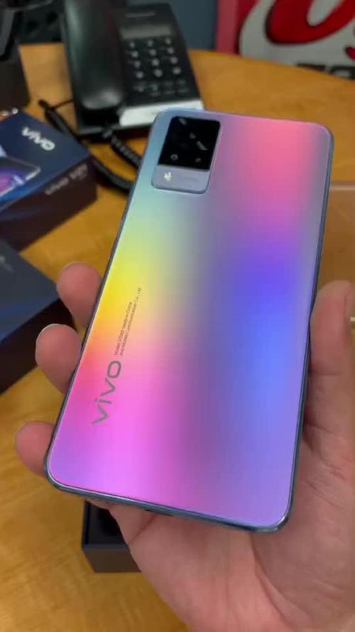 vivo变色后盖