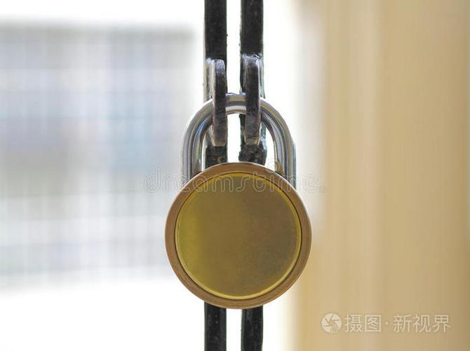 锁头挂是什么意思
