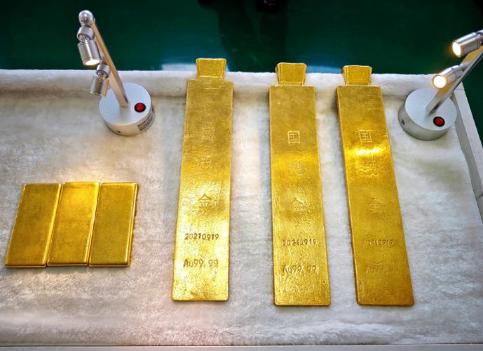 5011市两称出120克是纯金吗
