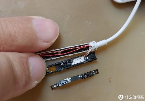 苹果耳机线控拆解修理截图