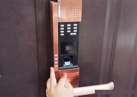 指纹锁开锁后打不开