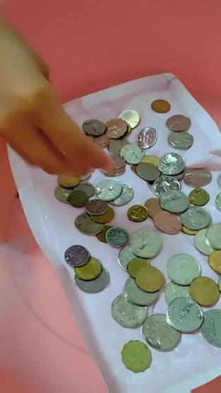A4纸船放400硬币方法